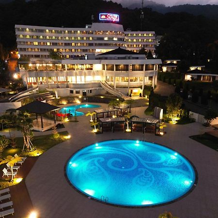 Surya Hotel & Cottages Prigen Exterior photo
